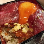 燗八 寛 - なかなかプチっと黄身崩せなくて(ビジュアル勿体無いケド掛けたい…の葛藤から(〃∇〃)♫笑)意を決してプチっと突っついた(*´艸｀*)♡