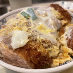 あけぼの - 上カツ丼　1,400円