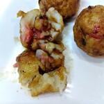 たこやき極秘製造基地 - パックの底に溜ったソースをかけて♯