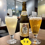 Tara Kicchin - セットのラッシーとノンアルコールビール。普通のビールよりノンアルのが倍くらい高い、、！