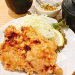 若鶏の唐揚げ（４個）定食