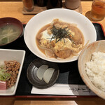Saga - 鳥かつ煮定食（まぐろ納豆付き）　850円