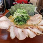 横浜家系らーめん 天王家 - 