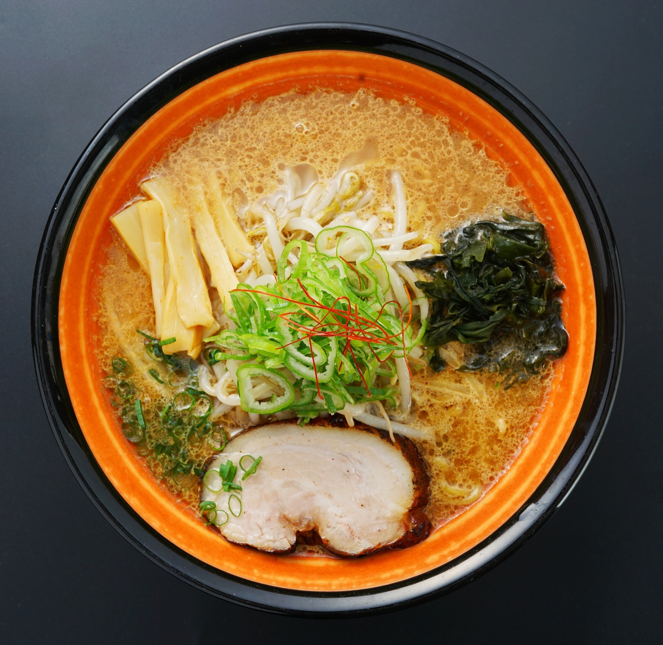 麺 や 虎 鉄 西岡 店