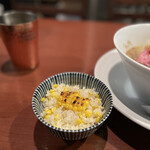 酒肴場 屯 - 土鍋で炊いた嶽きみご飯¥350