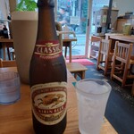 おくだ - ビールと店内の雰囲気