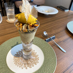 EMME - 黒無花果と南瓜のタルトパフェ