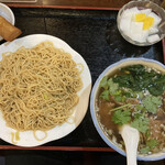 嘉賓 - カキソース和えそば＋牛肉スープ