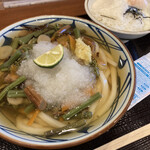 丸亀製麺 - 山菜おろし冷かけ，とろ玉ご飯(ミニ)