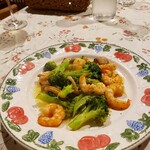 パスタフレンド - エビとブロッコリーのオイル炒め