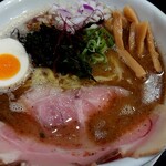 Ramen光鶏 - 期間限定 濃厚ニボパイタン塩(1000円税込)の麺大盛り(トッピング無料スタンプカード使用)