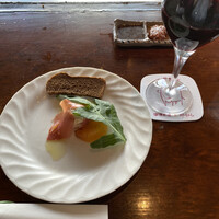 横浜瀬里奈 ステーキドーム - 