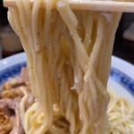 中華そば べんてん - 塩油そば、麺リフト