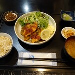 あおき - 鮭フライ タルタルソース(玄米ご飯)