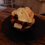 Cheese Tavern CASCINA - ラクレット＆海老と旬野菜