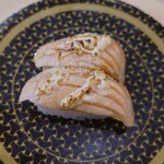 はま寿司 - 炙りとろサーモンアップ