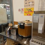 横浜家系ラーメン 大輝家 - 終日食べ放題ライスバー