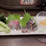 Tori Yakiniku Shimantoya Jirou - 秋刀魚の造り