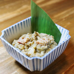 草津 極楽酒場 - カニ味噌ポテサラ