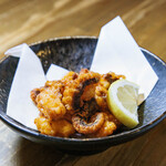 草津 極楽酒場 - タコの唐揚げ