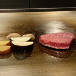 八重洲 steak & seafood 鉄板焼き 一心 - 