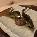 柚木元 - 子持ち鮎のタレ焼き