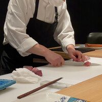 肉割烹 岡田前 - 