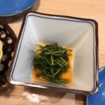 山形郷土料理 おば古 - おかひじきさん。虎視眈々系野菜。