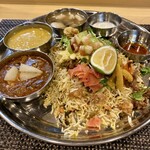 スパイス料理ナッラマナム - 