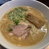 Uma Uma - 濃まるラーメン、税込800円