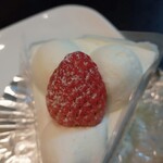 パティスリ・ル・スィエル - ショートケーキ（アップ）