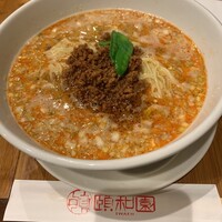 個室中華 頤和園 溜池山王店 - 