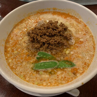 個室中華 頤和園 溜池山王店 - 