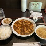 Chuugokuryouri Shanhai Ikka - 麻婆豆腐定食