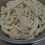 ヤオコー - 料理写真:熱盛。沸騰→うどん投入→再沸騰してから1分→まだムラ→追加30秒→完成→旨い
