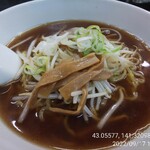 中華･ラーメン 福留 - 醤油ラーメン700円