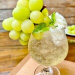 ラ バーズ スクレート ドウ ギャマン - マスカットビネガーソーダ