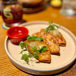GYOZA SHACK DANRO - 