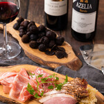 クラフトビール×チーズ＆肉バル Rotie - イタリア、ピエモンテ産トリュフ