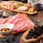 クラフトビール×チーズ＆肉バル Rotie - 名物！サーロインユッケ