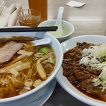 来々軒 - 元祖東京ラーメン 750円、純レバ丼 1000円