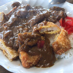 大吉食堂 - 揚げたてカツがてんこ盛り！