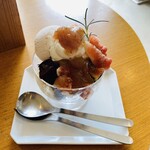 木更津のカフェ marone - いちじくショコラパフェ