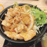 Washoku Restaurant Miyabi - 質の良い豚肉は脂身まで美味しいです。
