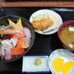 水産食堂 - 海鮮丼1,000円