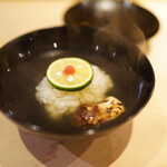 味ひろ - 椀物は松茸と鱧　心洗われるお出汁がしみじみと