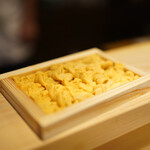 味ひろ - 雲丹は淡路産を産地縛りで仕入れる拘り