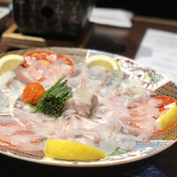 博多中洲 旬菜万葉 - 鮃の薄造り！ポン酢がうまい！