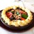 ガスビル食堂 - ムーサカ2,200円✨こちらの名物。ムサカとも呼ばれる、羊肉を使ったギリシャ料理で、こちらの三代目料理長がレシピを牛肉に替え特製ドミグラスとマッシュでアレンジしたそう。ピーマンやトマトも美味しい♬