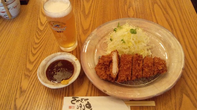 かつかつとんとん』！上品な雰囲気のとんかつ屋さん！！（○＾o